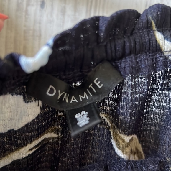 Dynamite blouse - Picture 2 of 3